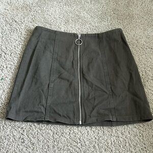 Francesca’s Harper Heritage Retro Zip Up Mini Skirt